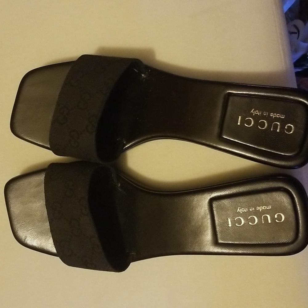 Gucci Shoes View 4